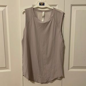 NWOT! Lulu tank